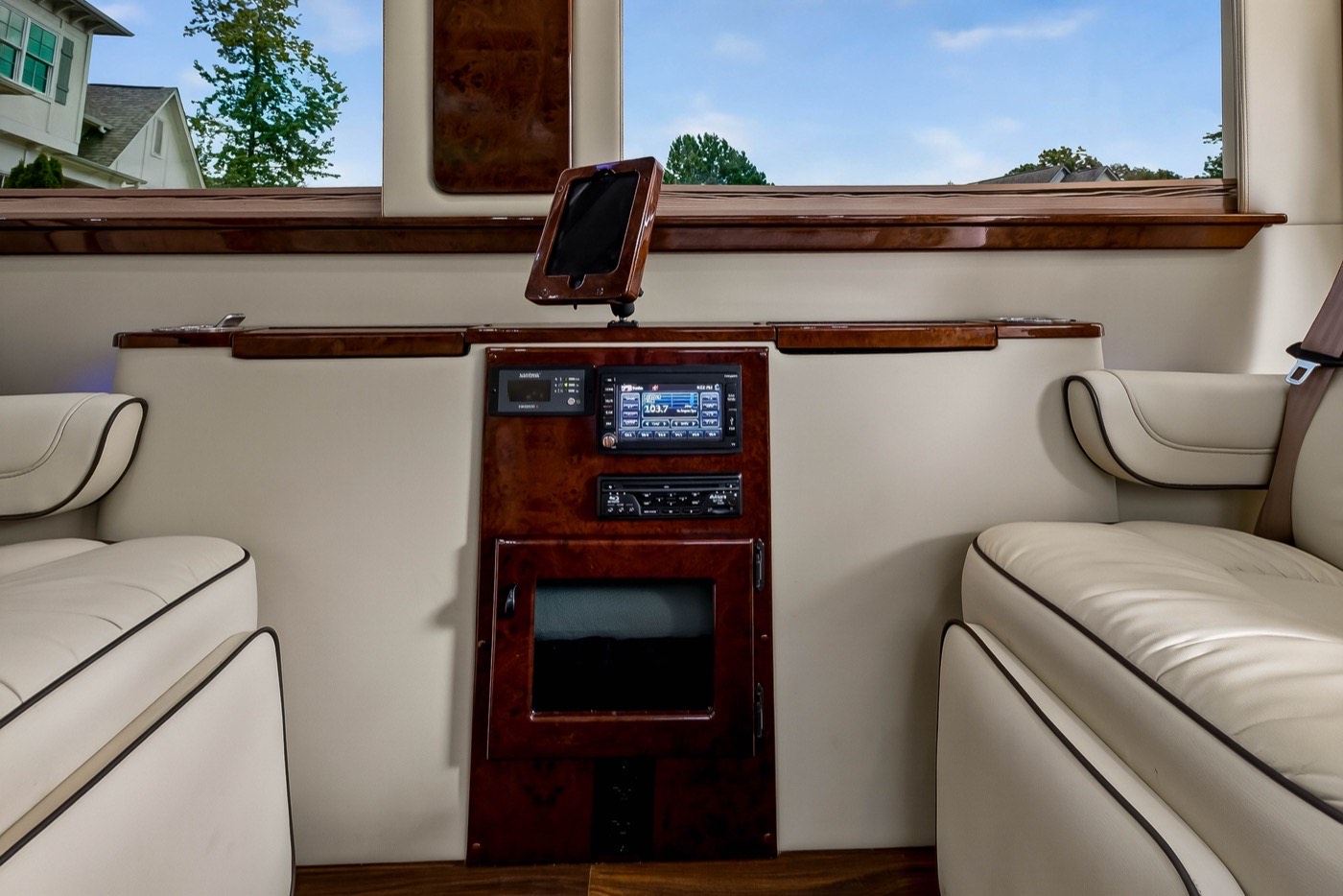 White Van — wood-grain entertainment console